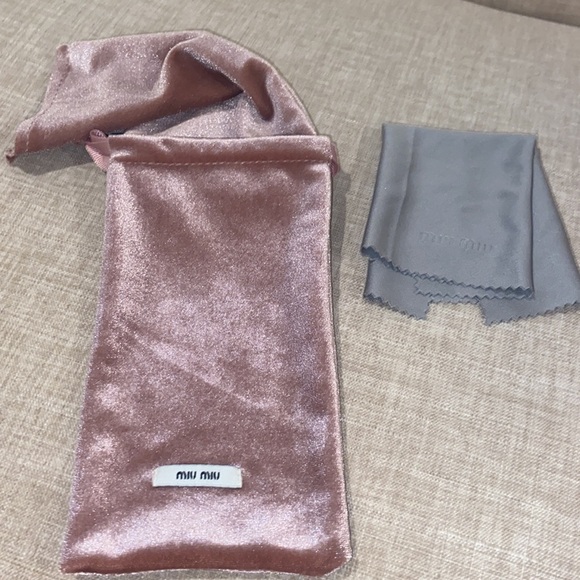 Miu Miu 👓sunglass pouch double sided cushion velvet pink lavender rose case new - Picture 5 of 6